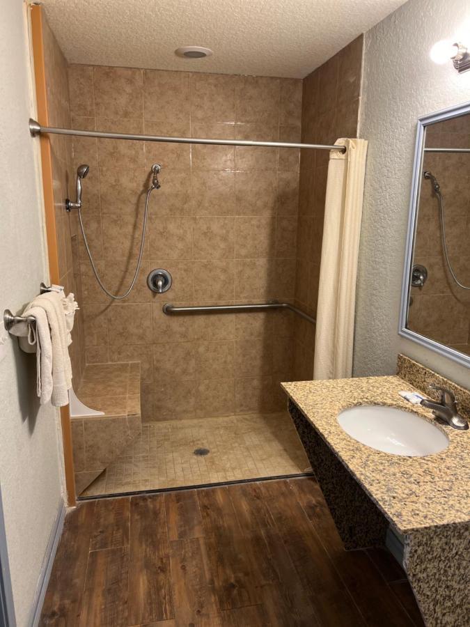 Hotel Bien Venido Pearsall Zewnętrze zdjęcie